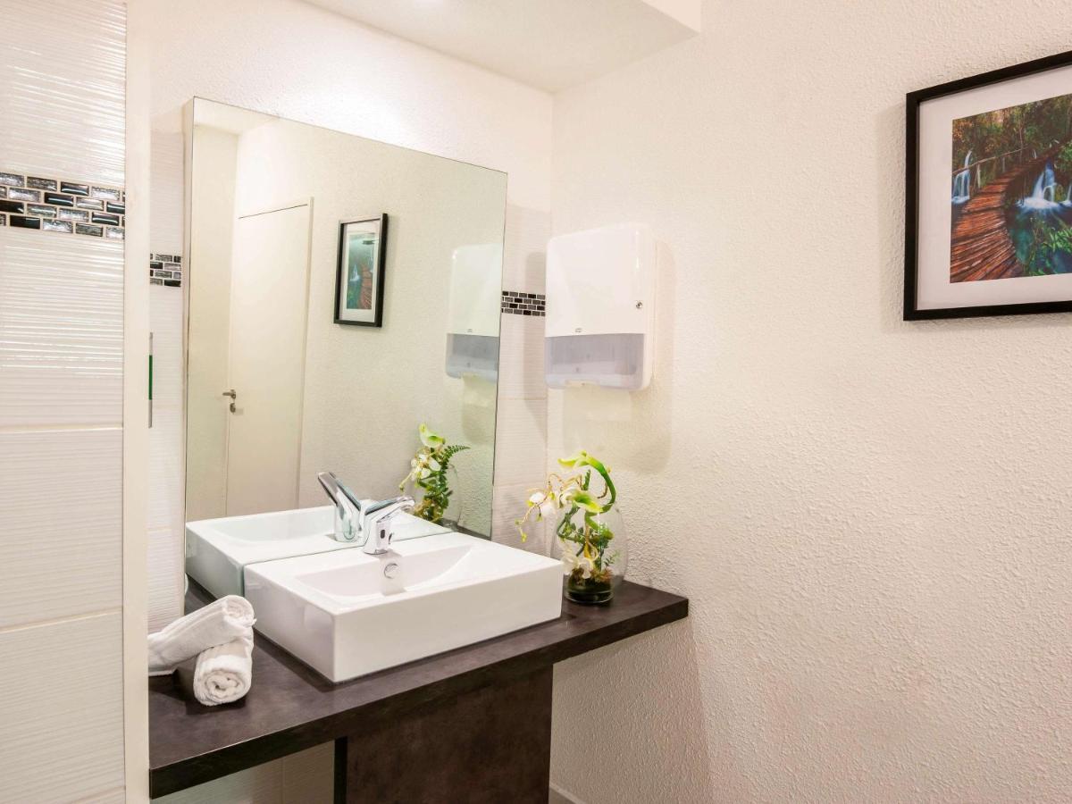 Ibis Budget Antibes Sophia Antipolis ヴァロリス エクステリア 写真