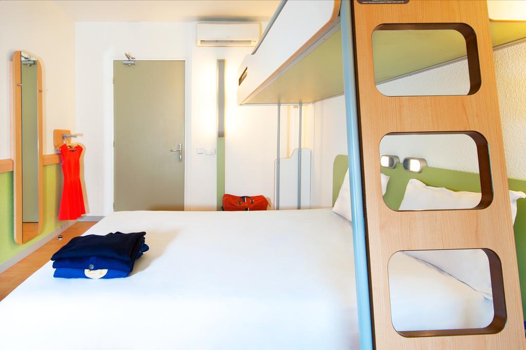 Ibis Budget Antibes Sophia Antipolis ヴァロリス 部屋 写真