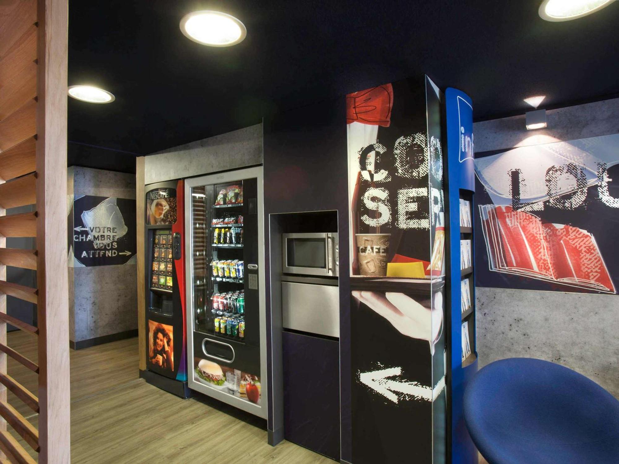 Ibis Budget Antibes Sophia Antipolis ヴァロリス エクステリア 写真