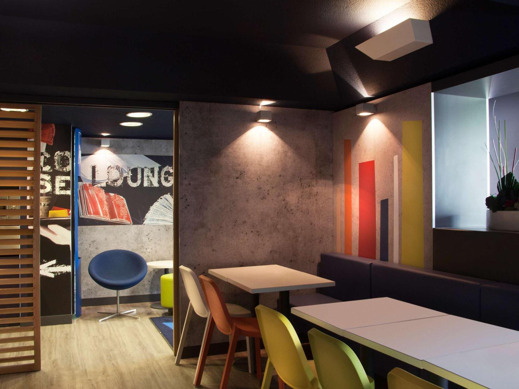 Ibis Budget Antibes Sophia Antipolis ヴァロリス エクステリア 写真